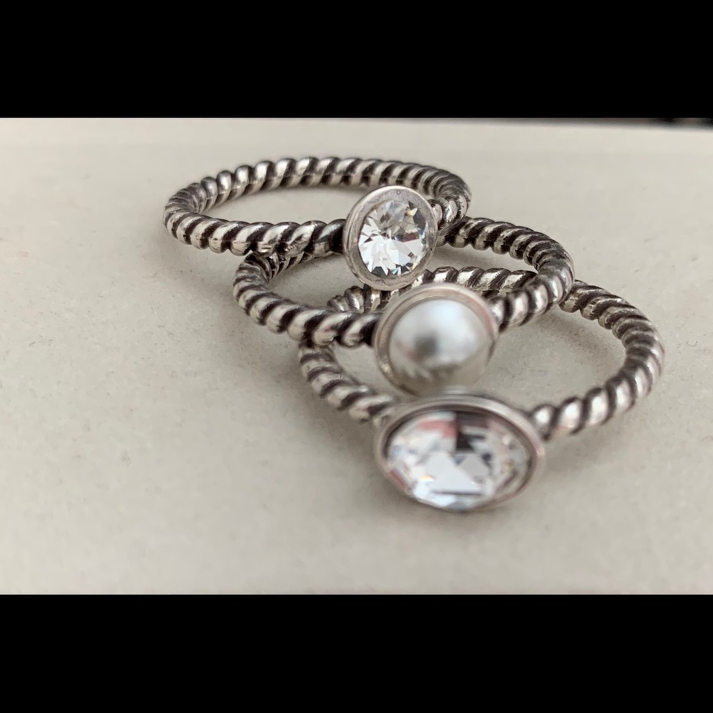 Monte Carlo Rings